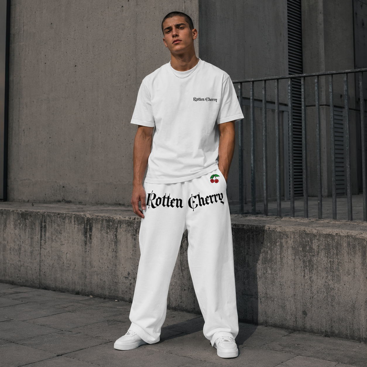 Stay Rotten Essential Sweatpants - White
